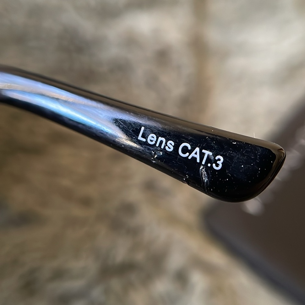 Quay Australia Dark Aviator Sunglasses - Picture 3 of 5